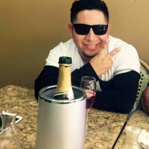 Meet your Posher, Felipe